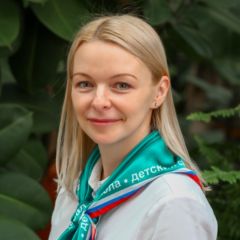 Стольник Кира